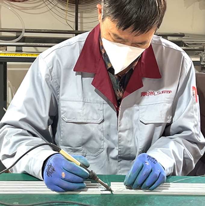 ورشة الإضاءة